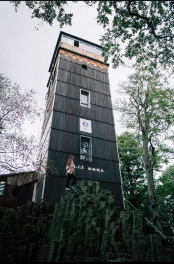 룸부르크 Podkrovni Apartman Tereza 아파트 외부 사진